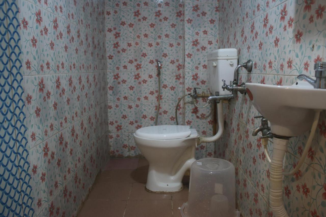 Hotel Sikara, Kumbakonam Esterno foto