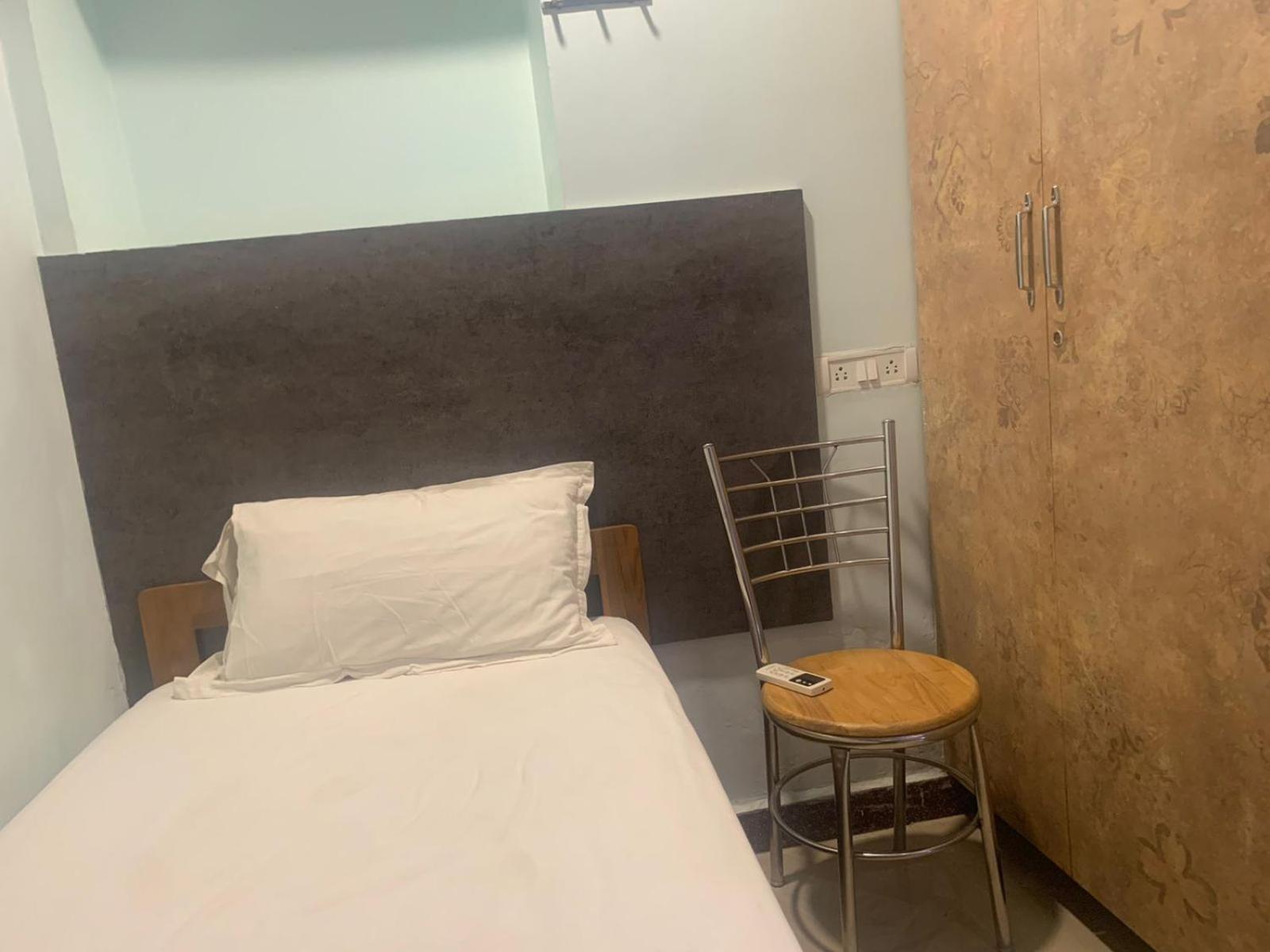 Hotel Sikara, Kumbakonam Esterno foto