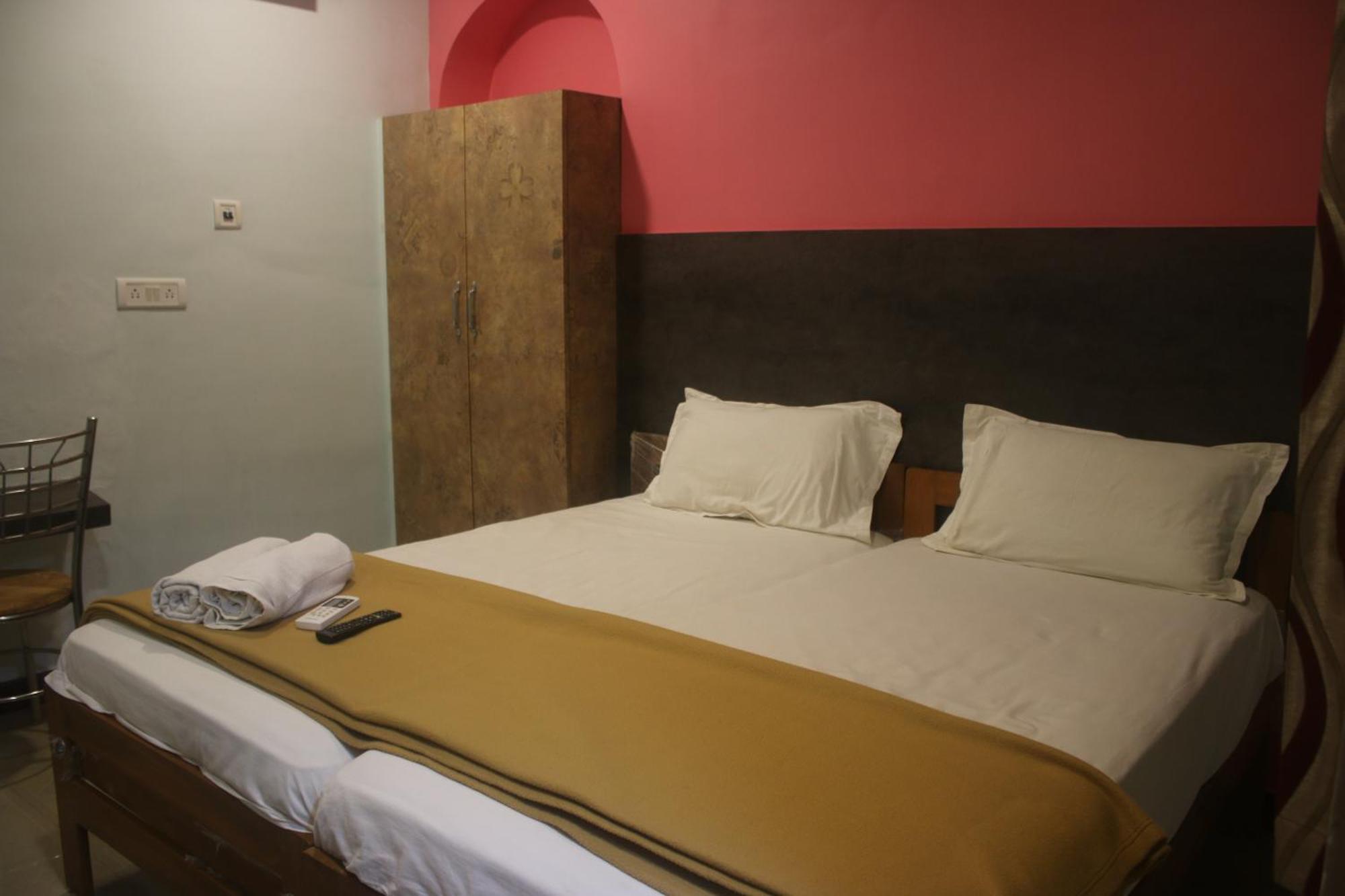 Hotel Sikara, Kumbakonam Esterno foto