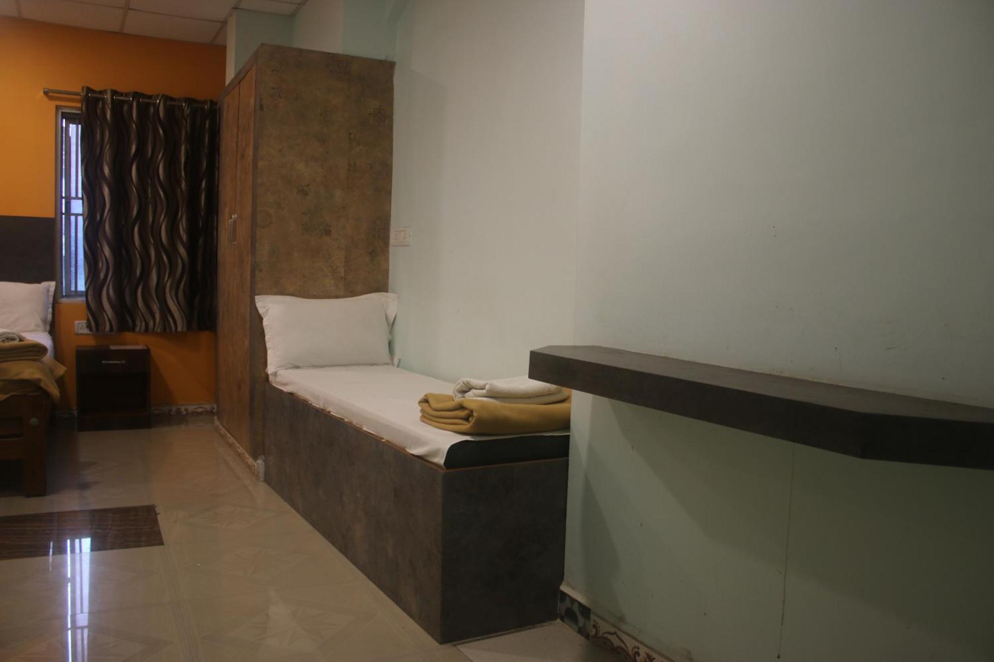 Hotel Sikara, Kumbakonam Esterno foto